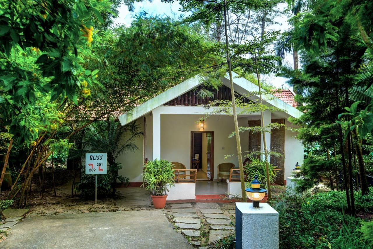 Paddington Resorts y Spa Kushālnagar Exterior foto