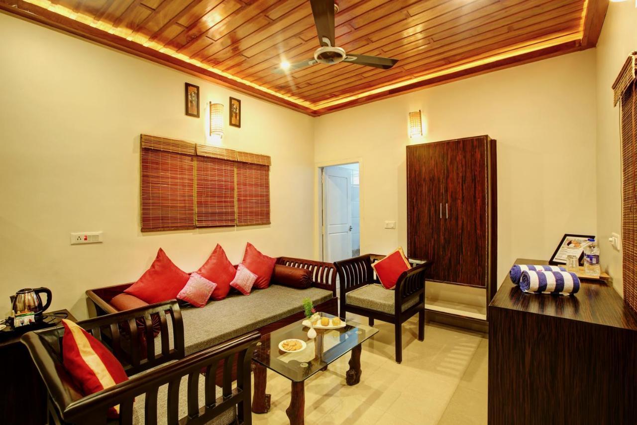 Paddington Resorts y Spa Kushālnagar Exterior foto