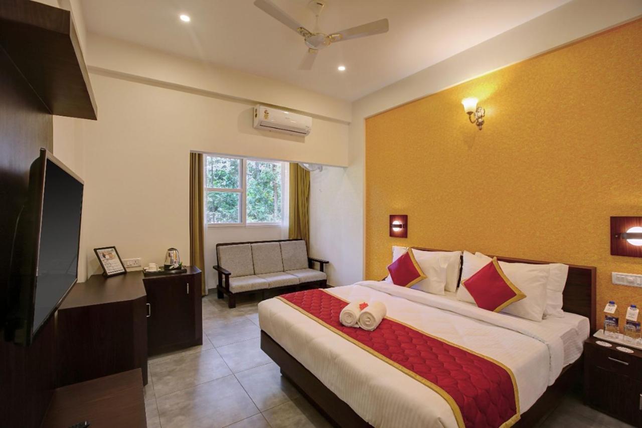 Paddington Resorts y Spa Kushālnagar Exterior foto