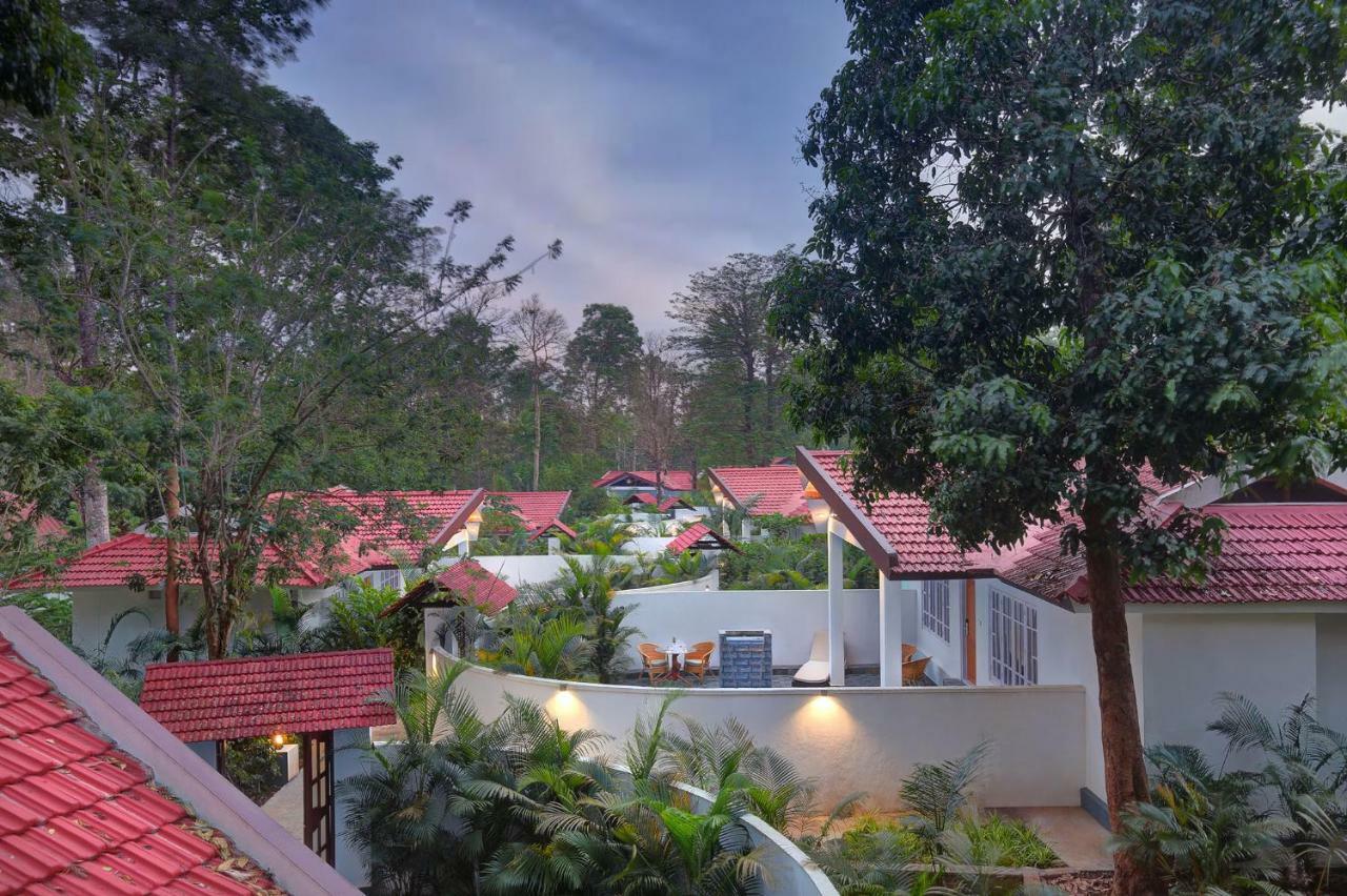 Paddington Resorts y Spa Kushālnagar Exterior foto
