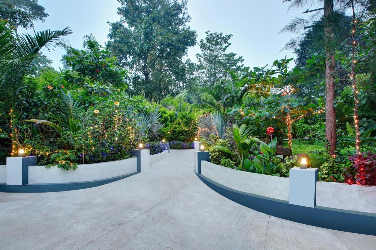 Paddington Resorts y Spa Kushālnagar Exterior foto